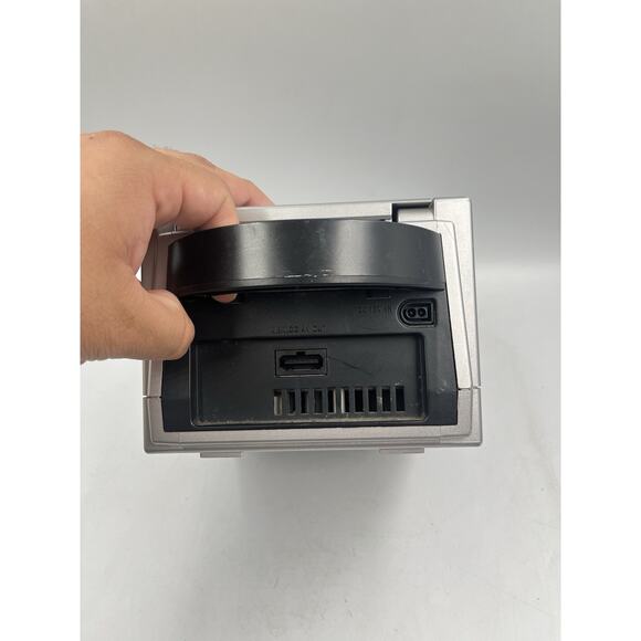 Nintendo Game Cube Platinum Silver Console With Controller - Tested Works - Picture 8 of 15